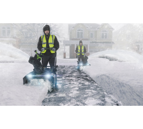 Снегоуборщик аккумуляторный Greenworks 82V GD82ST (без АКБ и ЗУ) 56см