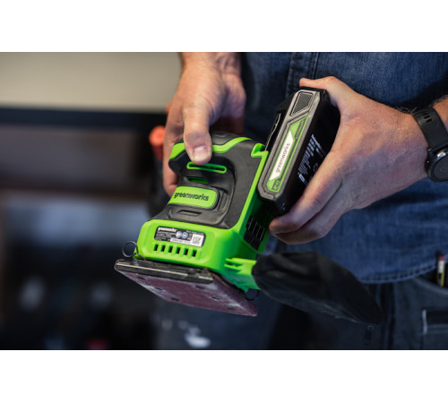 Виброшлифмашина Greenworks G24SS14 (без АКБ)