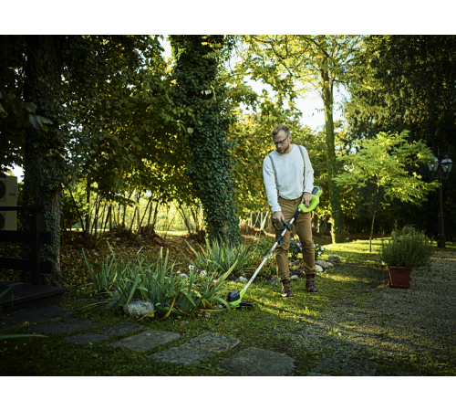 Триммер аккумуляторный Greenworks 40V GD40BC (без АКБ и ЗУ) 40см