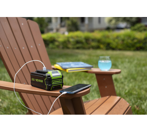 Аккумулятор Greenworks 40V 4Ач G40USB4 с USB разъемом