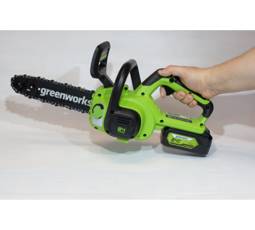 Цепная пила аккумуляторная Greenworks 24V G24CS25K2 (1хАКБ 2Ач и ЗУ) 25см