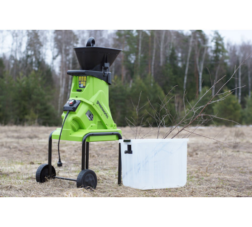 Садовый измельчитель Greenworks GACSB 2206707