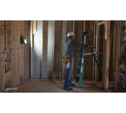 Фонарь светодиодный Greenworks G24WL 24V (без АКБ и ЗУ) 24В/220В