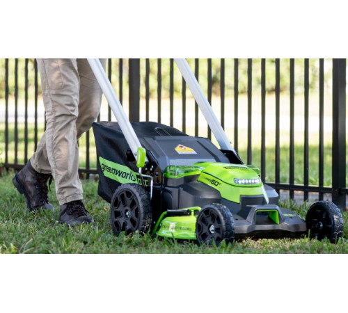 Газонокосилка аккумуляторная Greenworks 60V GD60LM61 (без АКБ и ЗУ) 61 см, самоходная, бесщеточная
