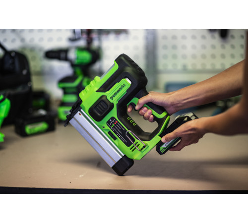 Нейлер аккумуляторный Greenworks 24V GD24BN (без АКБ и ЗУ)