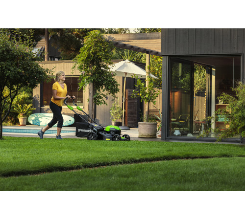 Газонокосилка аккумуляторная Greenworks 40V GD40LM46SP (1хАКБ 5Ач и ЗУ) 46см самоходная