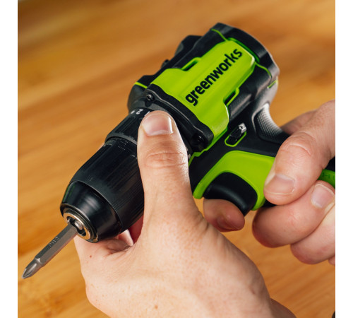 Дрель-шуруповерт аккумуляторная Greenworks 24V DD345 (2АКБх2Ач и ЗУ) б/щет 27/45 Нм 13мм коробка