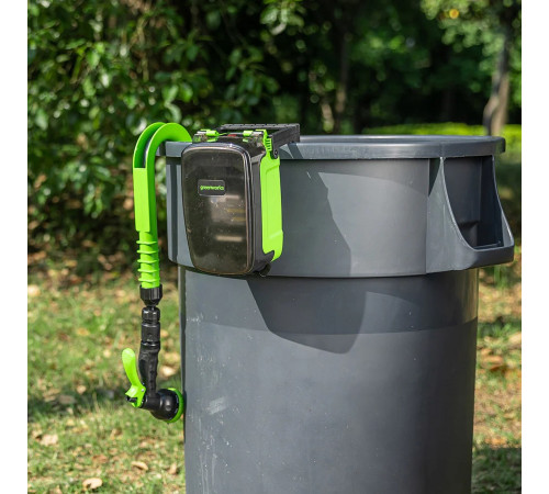 Насос аккумуляторный для полива из бочки Greenworks 24V G24SWP (1х4Ач, ЗУ)