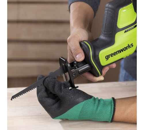 Пила сабельная аккумуляторная Greenworks GPT-CRS-25 24V б/щет (1АКБх 2Ач и ЗУ) коробка
